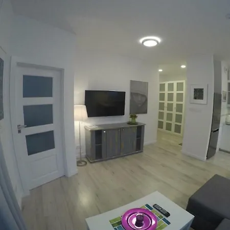 Slodowiec Metro, Free Parking Apartment *