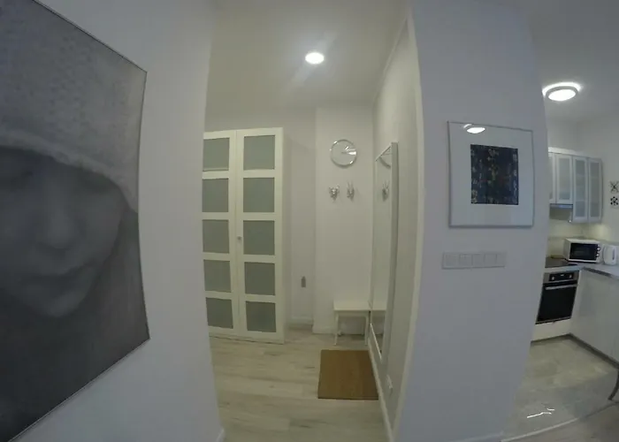 Apartment Slodowiec Metro, Free Parking *