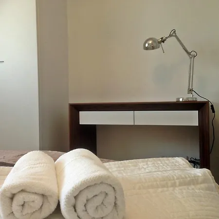 Slodowiec Metro, Free Parking Varsavia