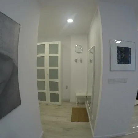 Apartment Slodowiec Metro, Free Parking *