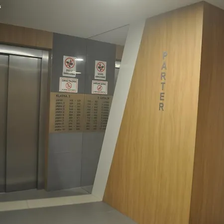 Apartamento Slodowiec Metro, Free Parking